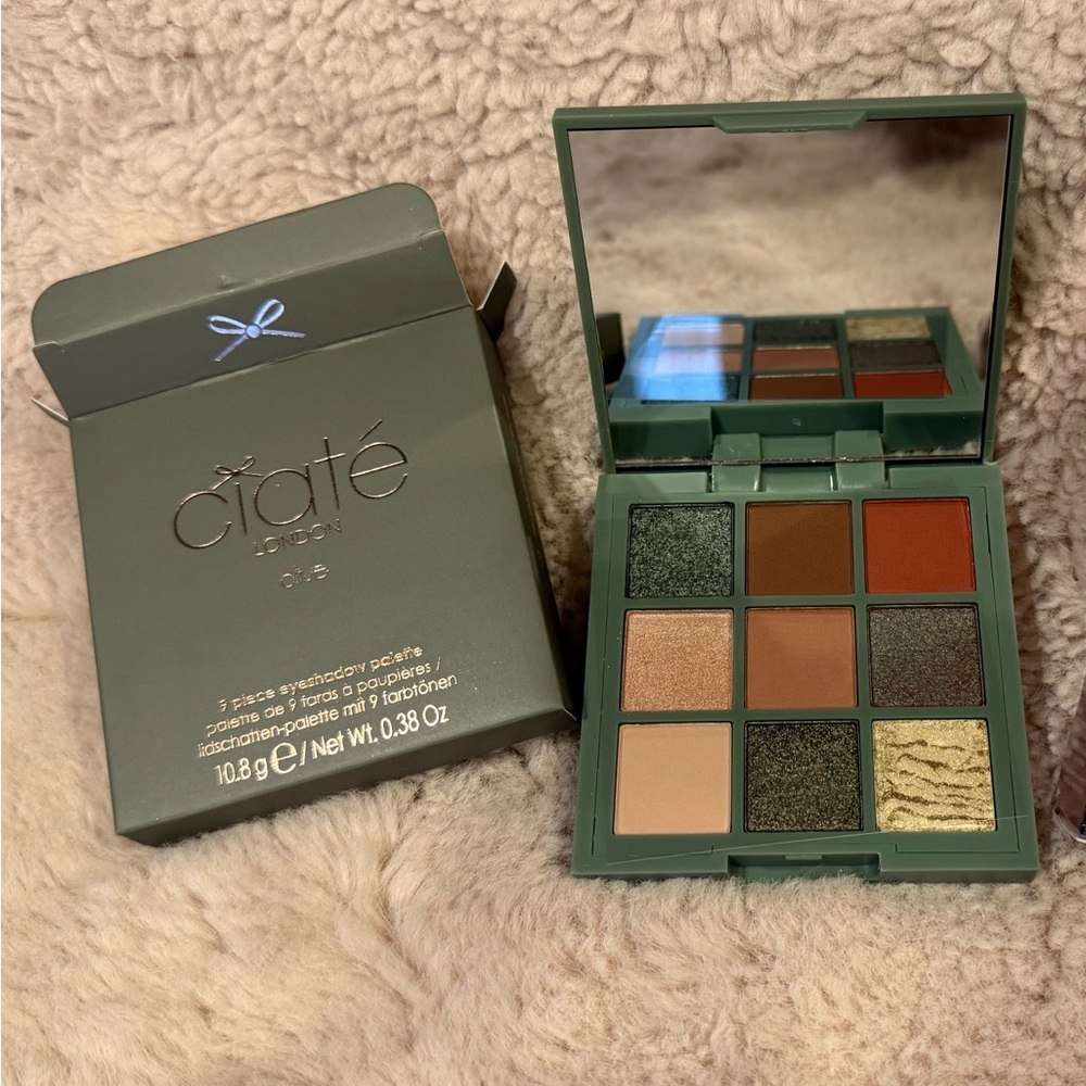 NWT Ciate London 🫒 Olives Trend 9 pan Eyeshadow Palette